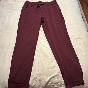Lululemon on the fly pants